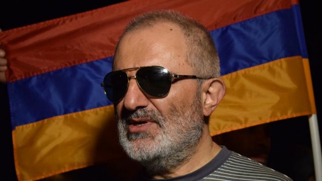 Алек Енигомшян, член секретариата "Учредительного парламента"