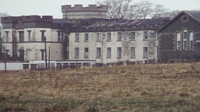 Foto do edifício do orfanato Smyllum Park, em Lanark, na Escócia