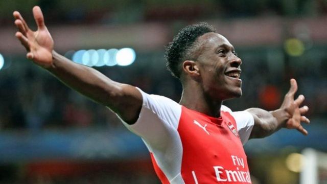 Mkufunzi wa Arsenal Arsene Wenger anamtaka mshambuliaji wa Uingereza Danny Welbeck, 27, kutia saini kandarasi mpya na Arsenal . (Daily Mail)