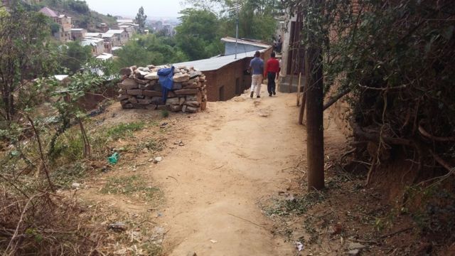 Des centaines d'étudiants vivent à Kanyare, un quartier situé à trois kilomètres des campus pédagogiques de l'Université du Burundi.