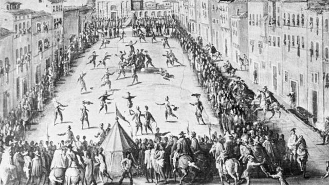 Aunque el fútbol moderno se concibió a mediados del siglo XIX, distintas modalidades de juego de pelota se habían practicado en Europa desde el principio del Medioevo.