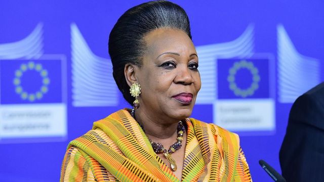 Catherine Samba-Panza est Chef de l'État de transition de la République centrafricaine du 23 janvier 2014 au 30 mars 2016, la première femme à diriger son pays.