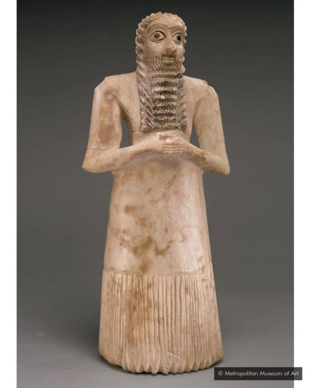 Les Sumériens utilisaient des yeux anormalement grands pour transmettre la sainteté des figures divines (Crédit : Metropolitan Museum of Art)