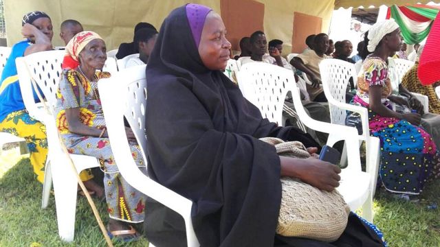 Ndimubandi Asha aherutse kuvurwa ingwara y'imibembe arakira