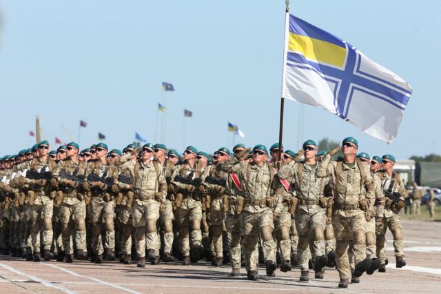 Що буде на параді: "Слава Україні!", тисячі бійців і нова техніка - BBC ...