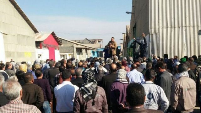 روزی ۱۷ اعتراض در ایران، از روز کارگر تا روز کارگر - BBC News فارسی