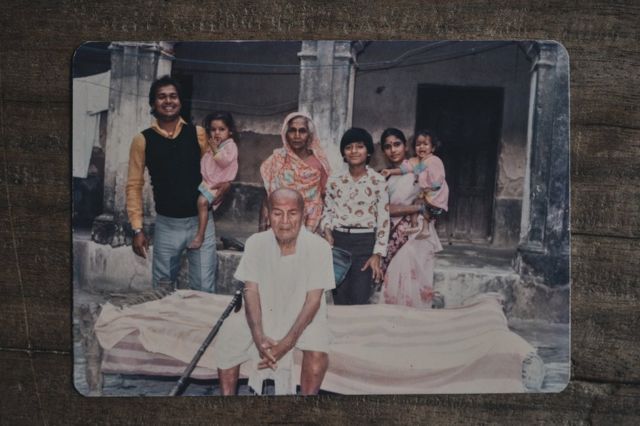 Una foto de la familia Singh