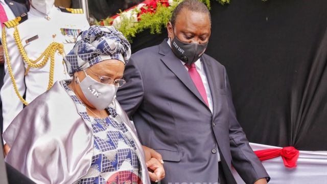 Margret Kenyatta na Mume wake Uhuru Kenyatta