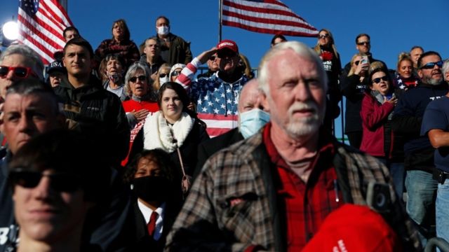 Seguidores de Trump en un evento en Butler, Pensilvania, el 31 de octubre.