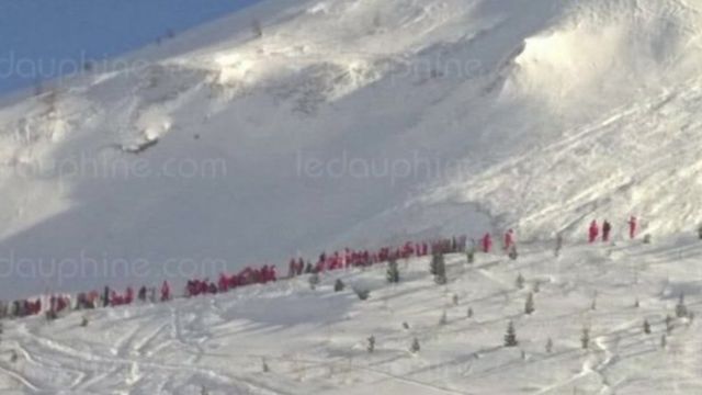 Abajejwe gutabara baracarondera abari munsi ya neige