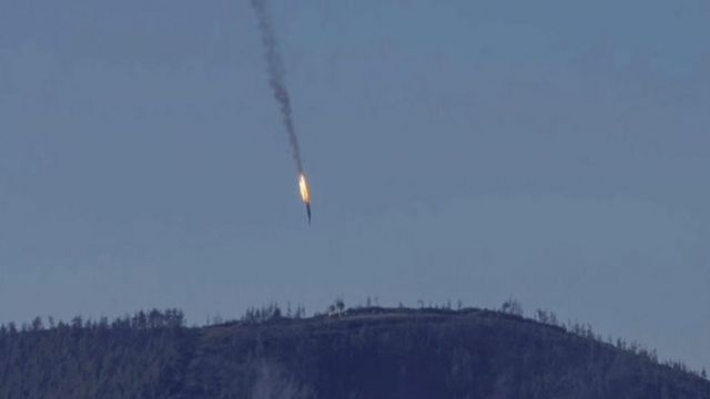 トルコ軍の戦闘機に撃墜されたロシア軍機(今月24日)