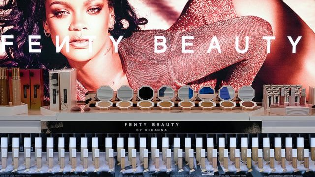 芬蒂美妆的销售成绩比其他名人创建的美妆品牌更好(photo:BBC)
