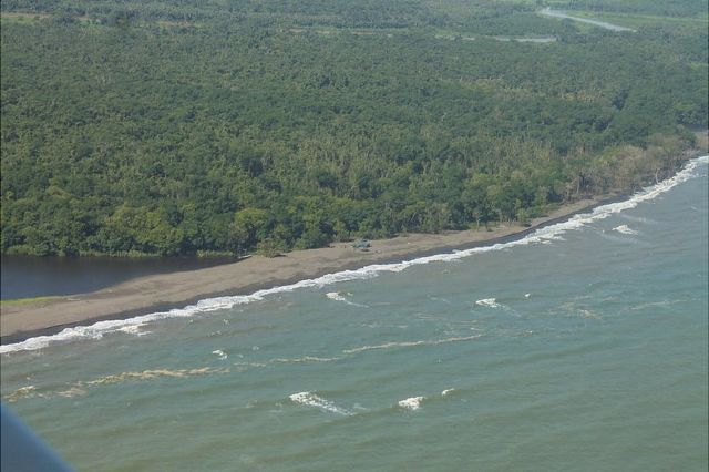 Imagen aérea del campamento militar de Nicaragua cercano a la frontera con Costa Rica en el Caribe