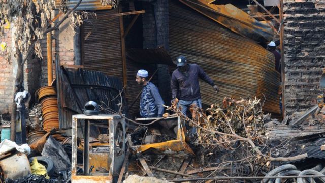 পাঁচদিনের দাঙ্গায় জ্বালিয়ে দেওয়া হয়েছিল বহু দোকানপাট ও ঘরবাড়ি