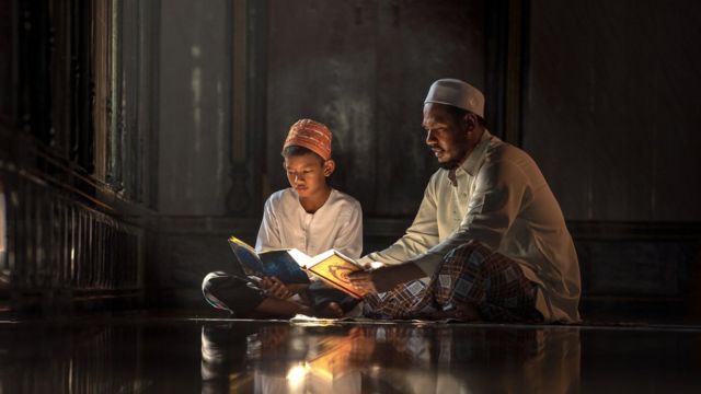 முஸ்லிம்