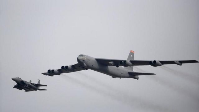 美国空军B-52远程轰炸机可以搭载和发射核武器(photo:BBC)