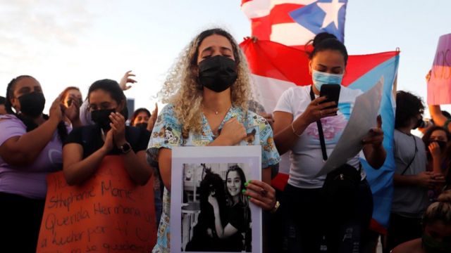 Hermana de Keishla Rodríguez Ortiz en protesta por su muerte
