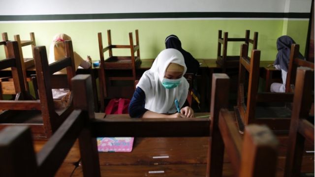 Sekolah Tatap Muka Semester Genap Dimulai Sejumlah Daerah Memutuskan 