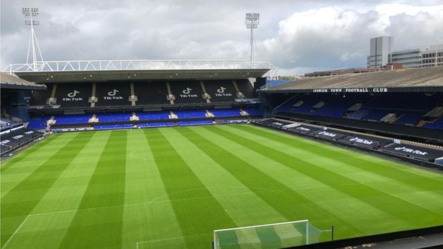 Ed Sheeran: Portman Road a natural home for TikTok gig - BBC News