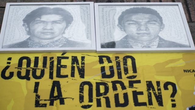 cartel con la pregunta quién dio la orden