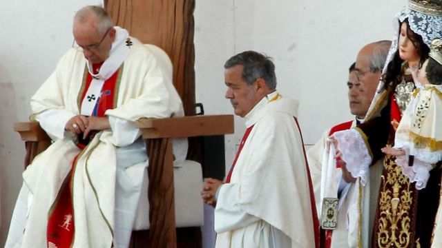 Juan Barros y el papa Francisco en Chile