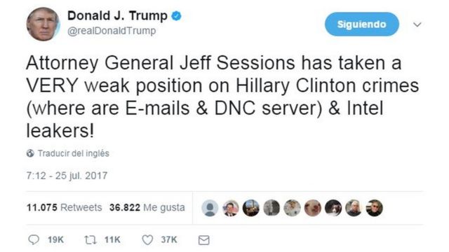 Tuit de Trump que dice: "El fiscal general Jeff Sessions ha adoptado una posición MUY débil sobre los crímenes de Hillary Clinton (¿dónde están los correos electrónicos y el servidor del Comité Nacional Demócrata) y las personas que filtran inteligencia".