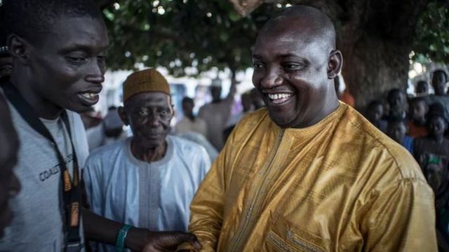 Yaya Jammeh a reconnu sa défaite et a appelé Adama Barrow pour le féliciter.