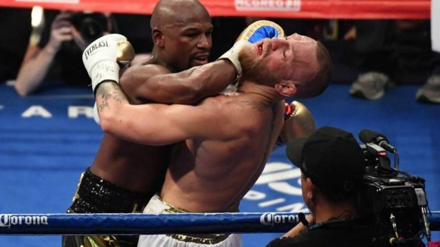 Conor McGregor amesema kuwa refa Robert Byrd alifanya makosa kusimamisha pigano