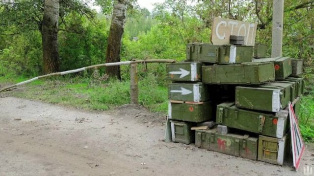 Equipment left by the roadside during the rapid withdrawal of Russian troops from the Kharkov front