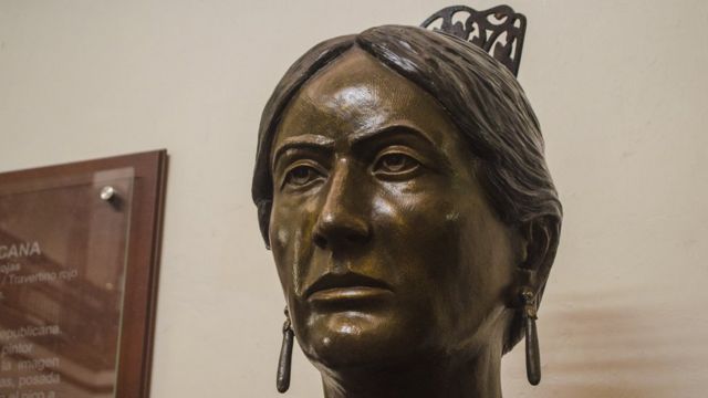 Busto de Josefa Ortiz en el Palacio Ejecutivo