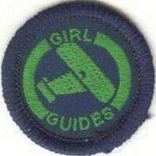 Girlguiding Brownie Guide Interest Badge Sports Obsolete 