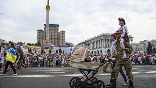 "Ветерани - основна ударна сила в разі наступу РФ, ми демонструємо нашу єдність": чому важливі і офіційний парад, і Марш захисників України - Цензор.НЕТ 9720