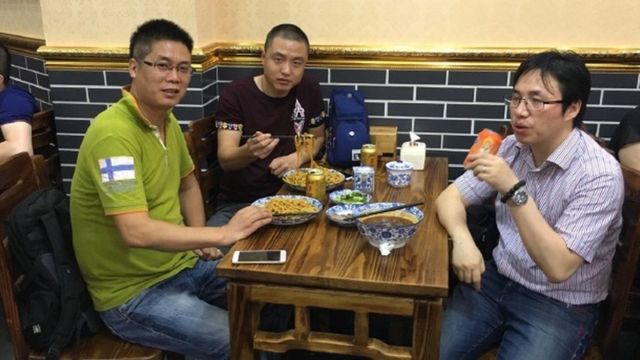 Clientes en el restaurante de Xian