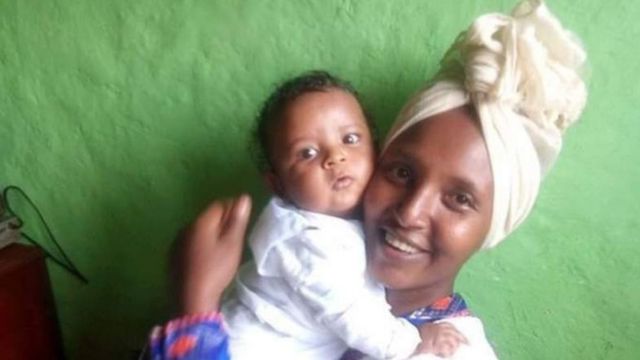 Almaz Derese na mtoto wake