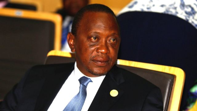Prezida Uhuru Kenyatta avuga ko abazogerageza kwungukira muri iki kiza bazohanwa bimwe bikomeye