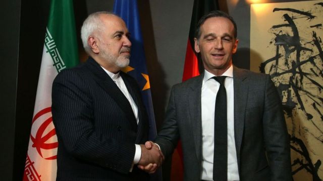 دیدار هایکو ماس (راست) و محمدجواد ظریف در حاشیه اجلاس امنیتی مونیخ ۲۰۲۰