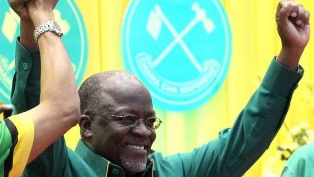 Perezida John Magufuli wa Tanzaniy