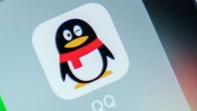 Upclose shot of the penguin logo of the QQ app