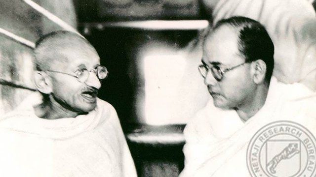 गांधी और बोस