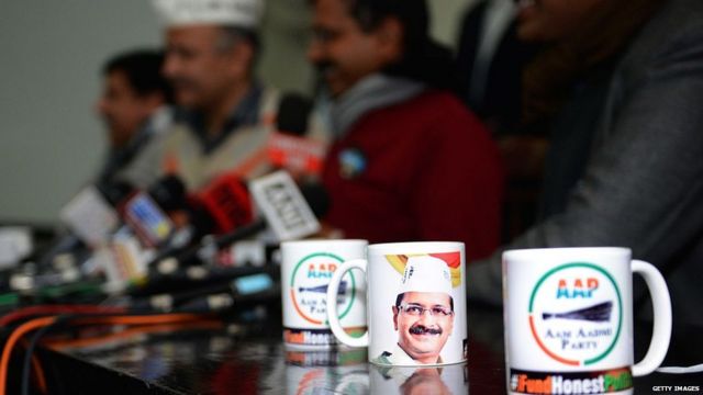 JANUARY 2: National Convener of the Aam Aadmi Party Arvind Kejriwal with party leader Manish Sisodia during the launch of 'I Fund Honest Party' campaign