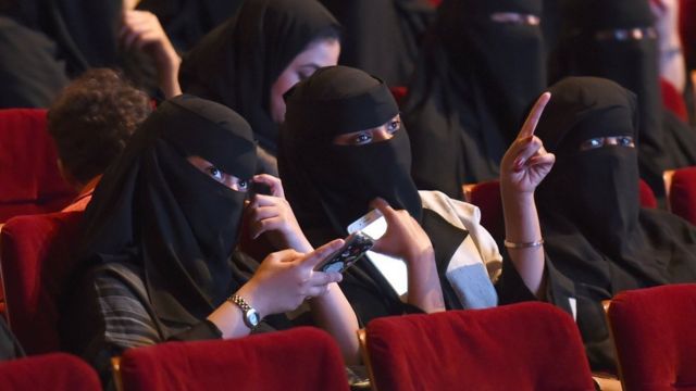 सऊदी अरब, फ़िल्में, सिनेमा, महिलाएं, रियाद
