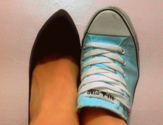 Zapato y zapatilla