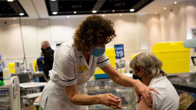 The vaccination campaign in Britain