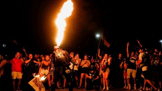 Sandıkların kapanmasından sadece bir kaç saat sonra kutlamalar başlamıştı