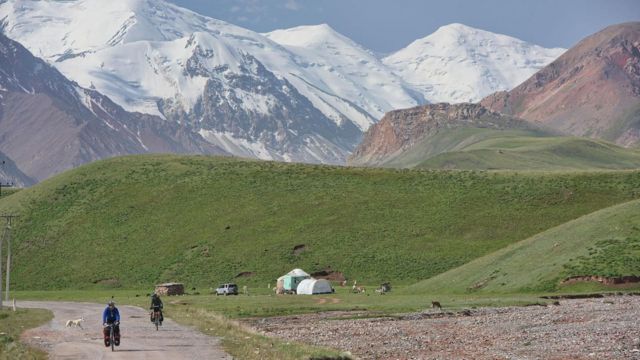  Jalan  Raya Pamir Petualangan liar melintasi Asia Tengah 