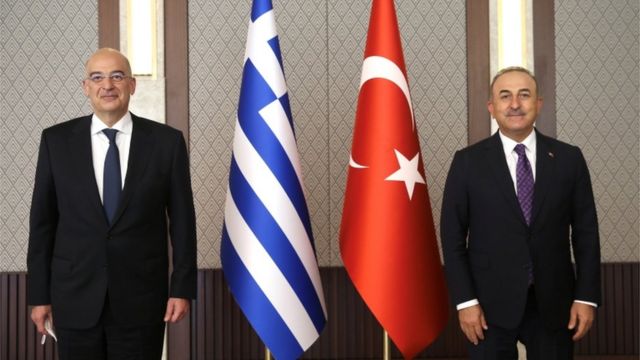 Çavuşoğlu'ndan Yunan mevkidaşı Dendias'a: Gerginliği sürdürürseniz biz de sürdürürüz - BBC News Türkçe