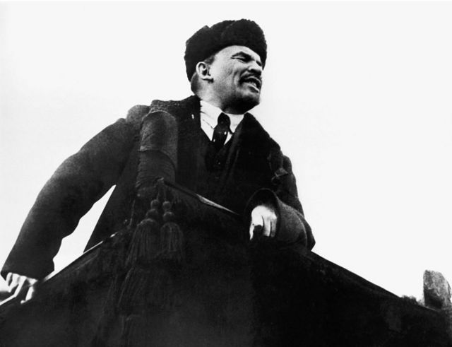 Lenin. Líder del sector bolchevique del Partido Obrero Socialdemócrata de Rusia, se convirtió en el principal dirigente de la Revolución de Octubre de 1917.