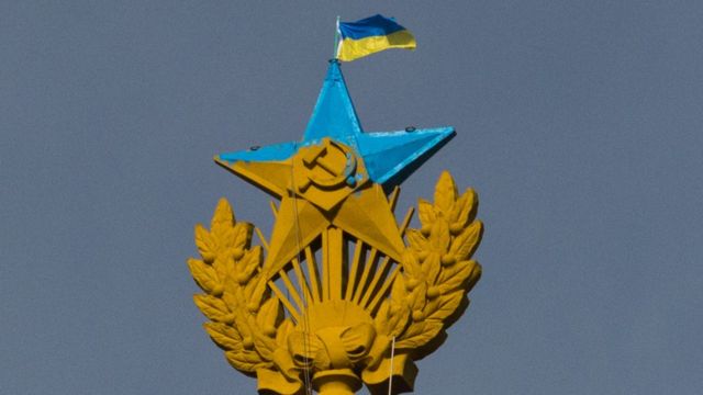 покрашенная звезда на высотке