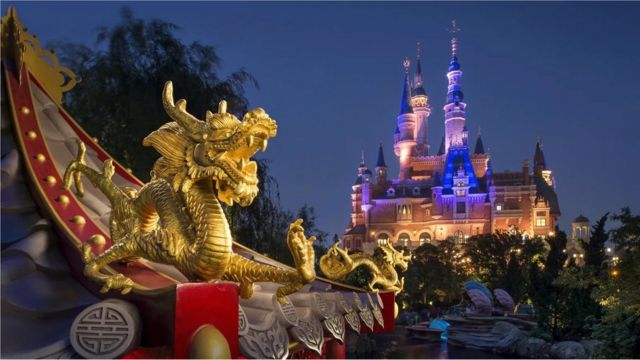 Disneyland: De che nghe thuat hay trung tam giai tri My?