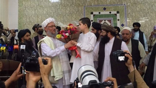 عبدالسلام حنفی، معاون رئیس‌الوزرای طالبان که تقریبا فرد شماره سوم حاکمیت طالبان می‌شود، متعلق به قومیت ازبک است